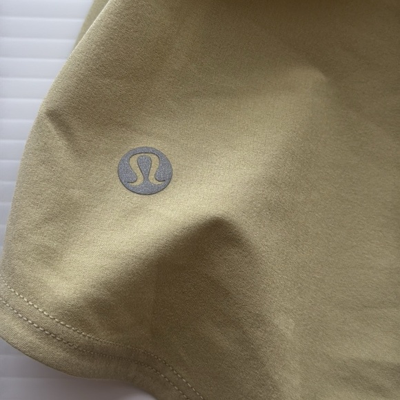 Lululemon Nulux Waist High Rise Run Short Size 2 - Picture 5 of 5